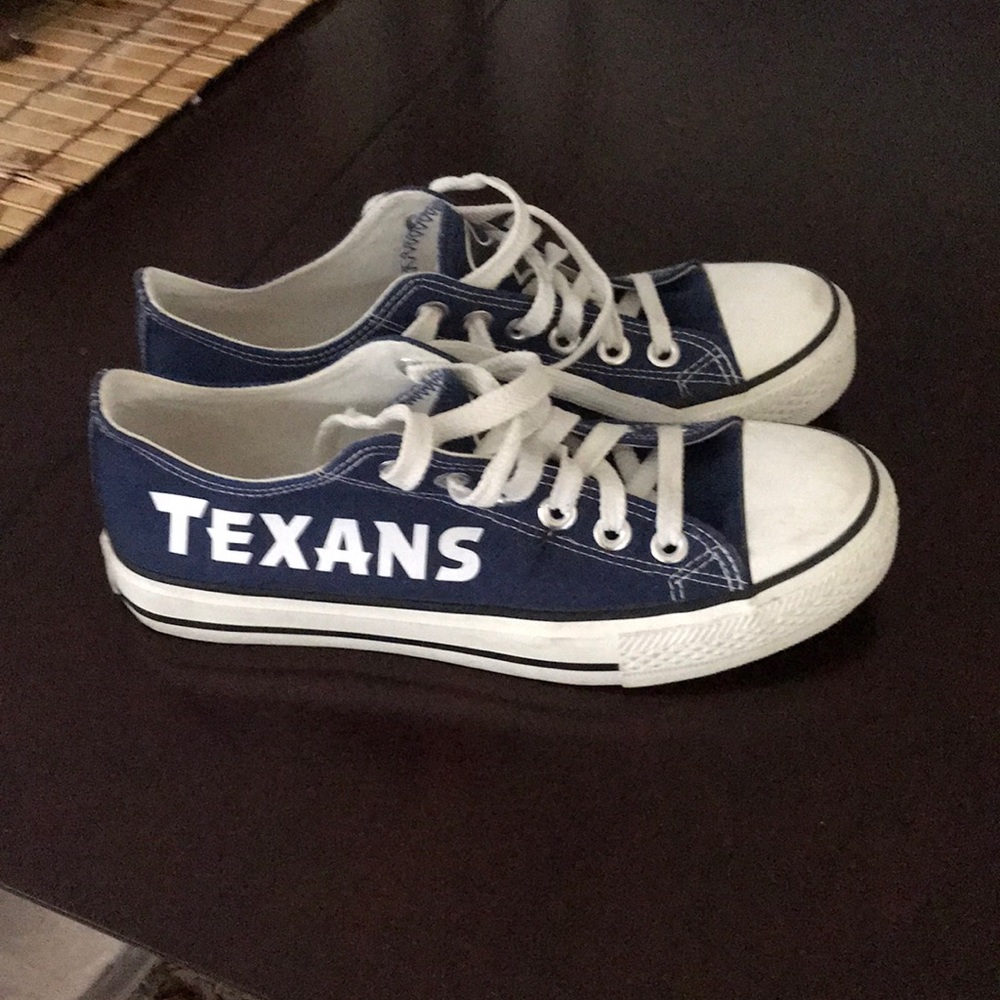 Texans converse style shoes size 8.5